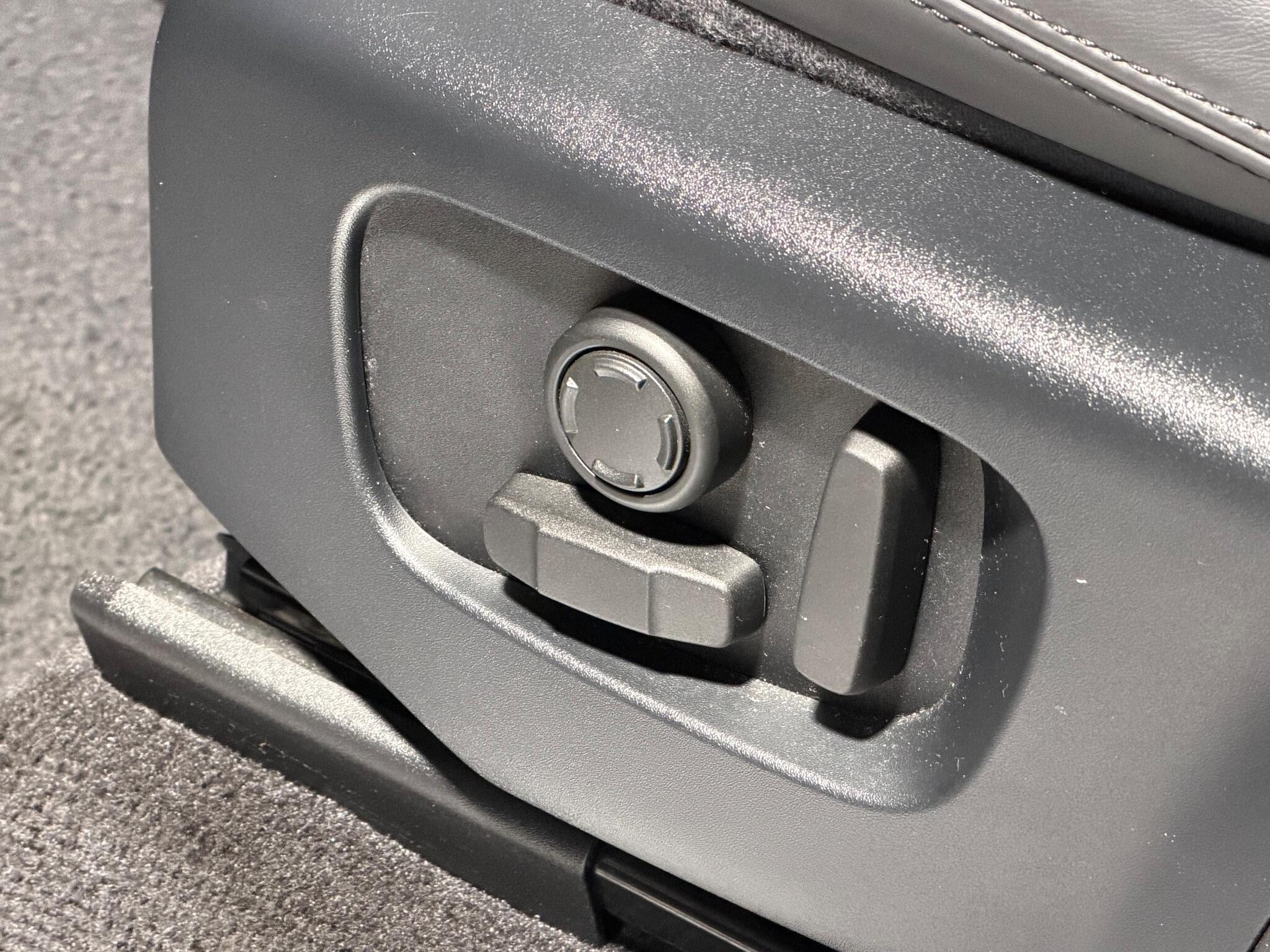 Land Rover Range Rover Sport 2.0 P400e 13.1kWh HSE GPF Dynamic SUV 5dr Petrol Plug-in Hybrid Auto 4WD Euro 6 (s/s) (404 ps)